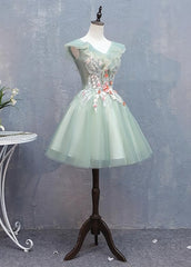 Lovely Short Tulle V-neckline with Flower Lace Party Dress Homecoming Dress, Short Formal Dresses