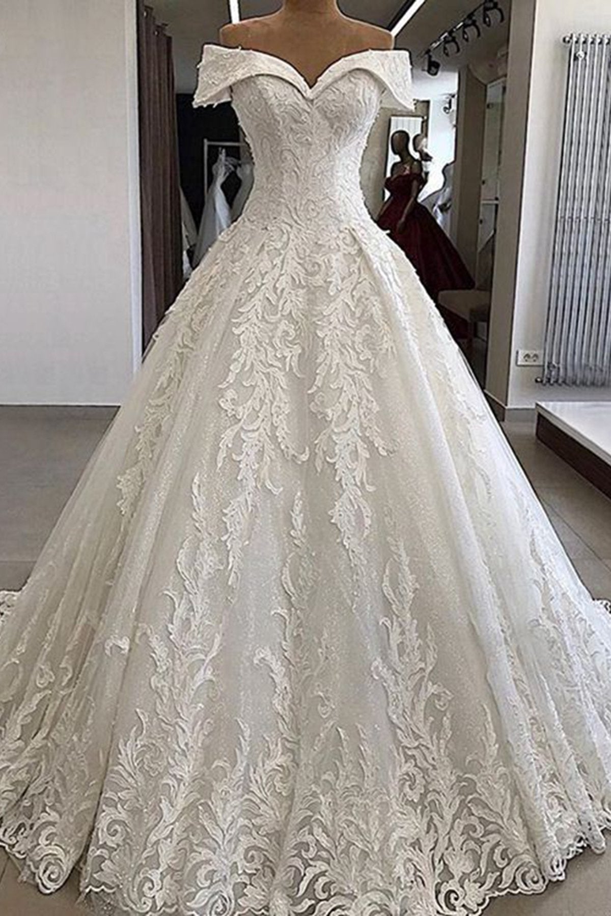 Luxury Long A-line Off the Shoulder Applique Lace Wedding Dress