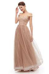 Off-Shoulder Pearls Applique A-Line Tulle Prom Dresses
