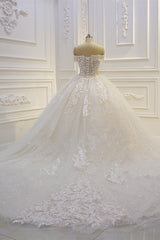 Off the shoulder Tulle Lace Appliques Sequined Wedding Dress