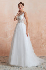 Sequins White Tulle Affordable Wedding Dresses with Appliques
