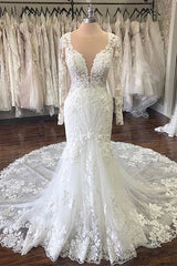 Sheath V-neck Floor Length Tulle Applique Wedding Dress