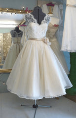 Tea Length Antique Wedding Dress 1950's Vintage Wedding Dress Retro
