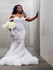 Trumpet/Mermaid Off-the-Shoulder Court Train Tulle Wedding Dresses