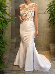 Trumpet/Mermaid Scoop Court Train Satin Wedding Dresses With Appliques Lace