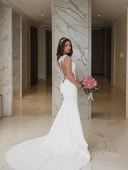 Trumpet/Mermaid Scoop Sweep Train Stretch Crepe Wedding Dresses With Appliques Lace