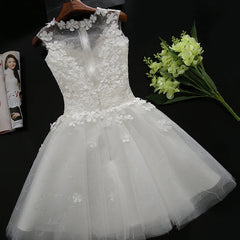 White Tulle Lace Round Neckline Knee Length Graduation Dresses, White Short Prom Dresses Party Dresses